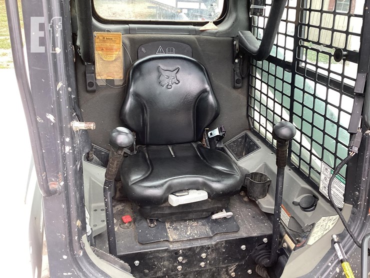 2019-bobcat-t595-image-14