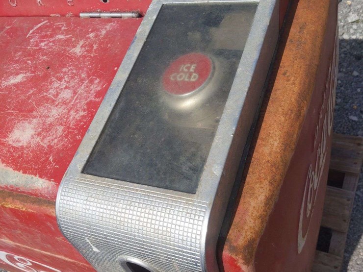 coca-cola-cooler-image-5