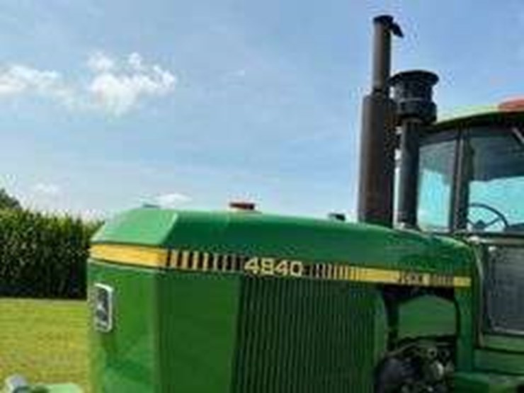 1981-john-deere-4440-image-3