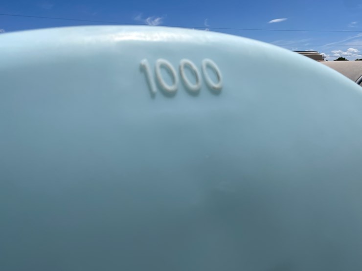 #9140-•-1000-gallon-fertilizer-tank-image-12