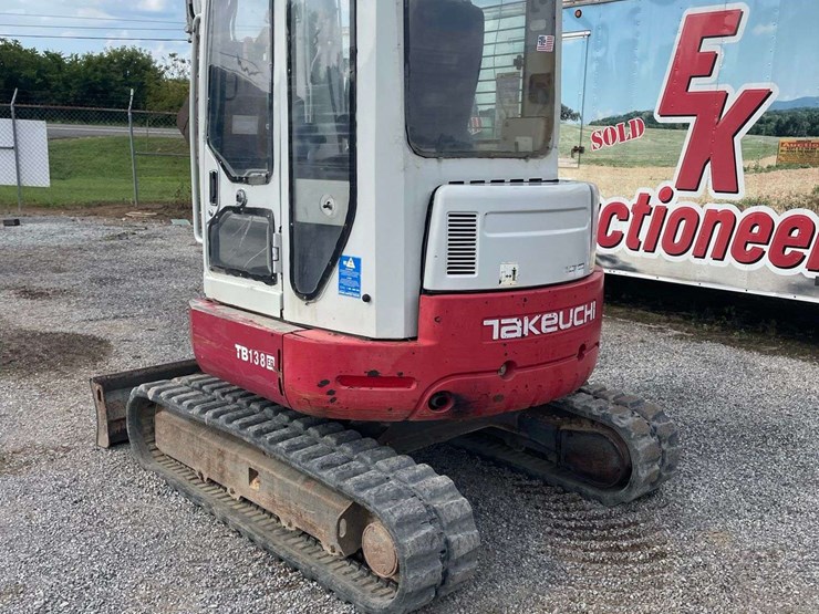 takeuchi-tb138fr-image-16
