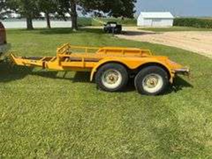 4-1/2-x-10-tandem-trailer,-with-ramp-&-lights-image-1