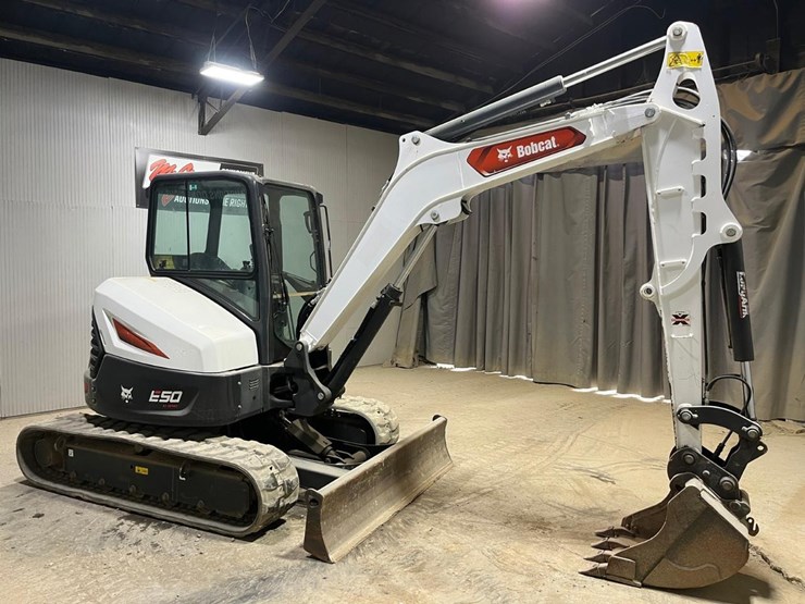 2022-bobcat-e50-image-7