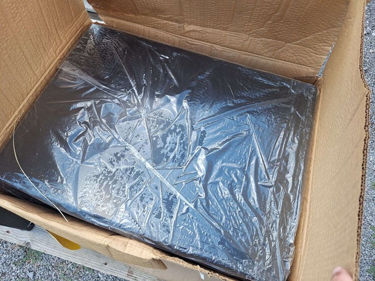 unused-jobox-18x18x24-underbody-toolbox-in-box-image-4
