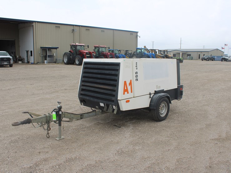 #1037-•-2014-kaeser-mobile-air-compresson-image-1