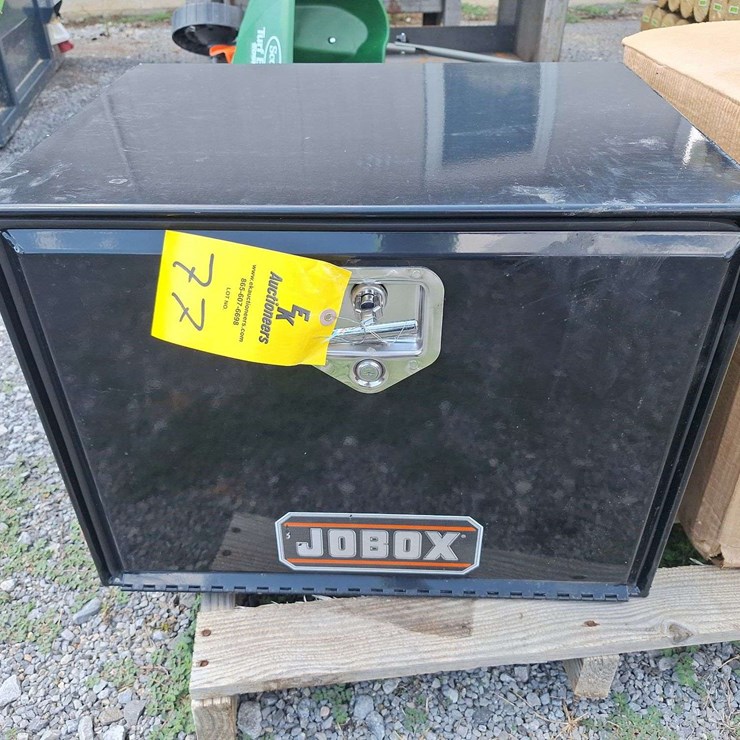 UNUSED JOBOX 18X18X24 UNDERBODY TOOLBOX-NO BOX