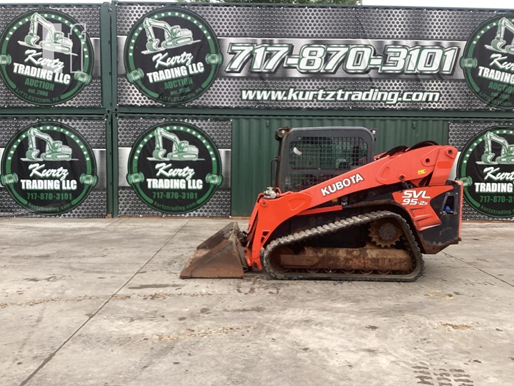 2017-kubota-svl95-2-image-1
