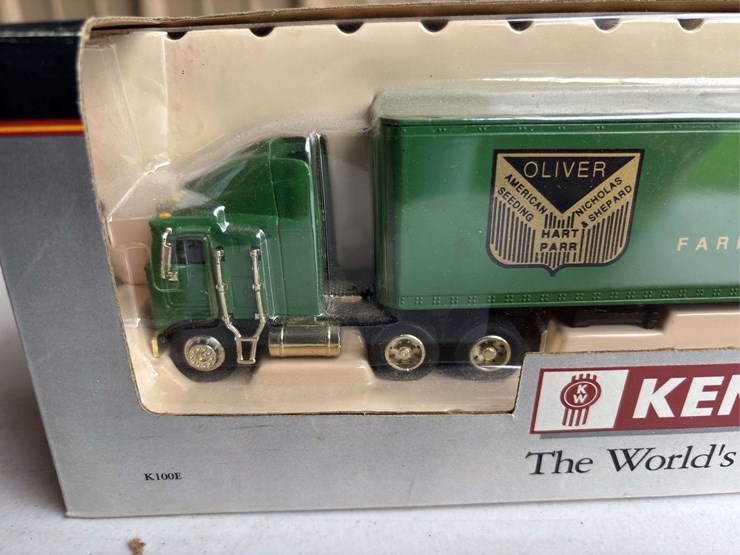 (3)-oliver-coin-banks-image-25