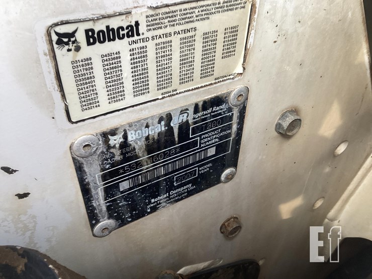 2007-bobcat-t300-image-24