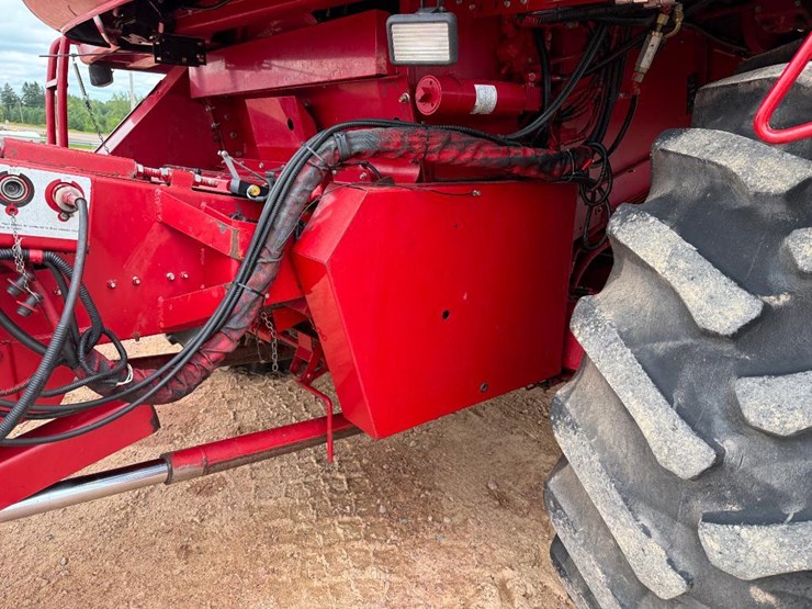 1995-case-ih-2144-image-35