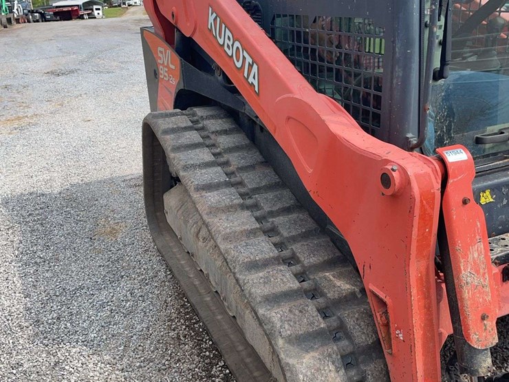 kubota-svl95-2s-image-11