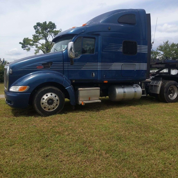 2009 PETERBILT 387