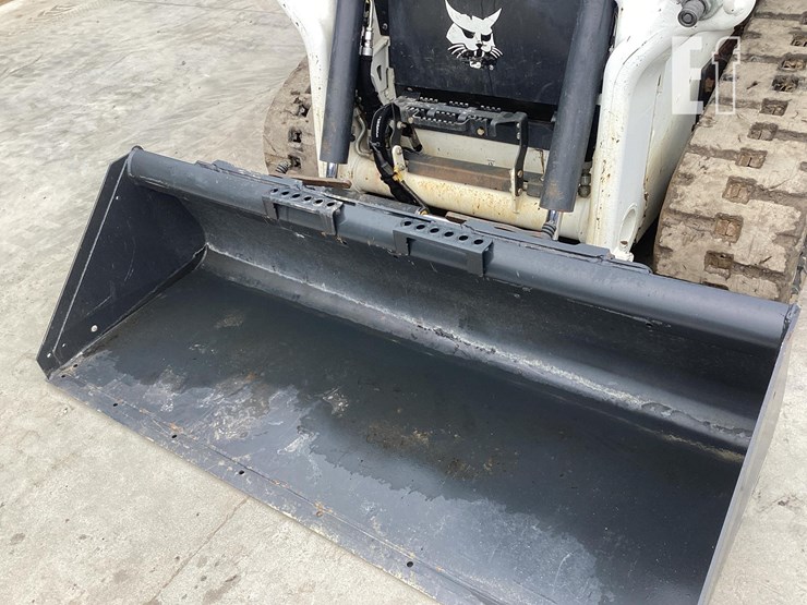 2022-bobcat-t64-image-9