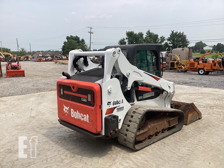 2019-bobcat-t595-image-4