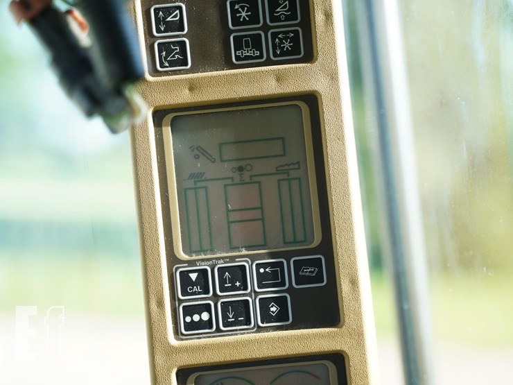 2007-john-deere-9560-sts-image-48