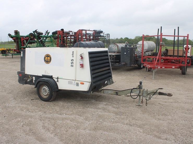 #1037-•-2014-kaeser-mobile-air-compresson-image-2