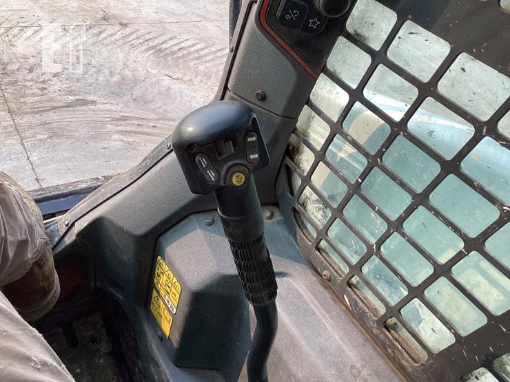 2022-bobcat-s76-image-17