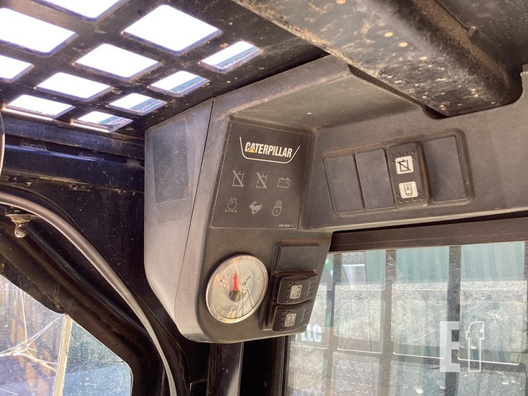 2008-caterpillar-257b2-image-16