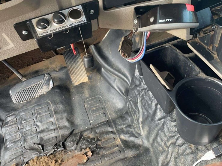 2008-ford-f350-image-27