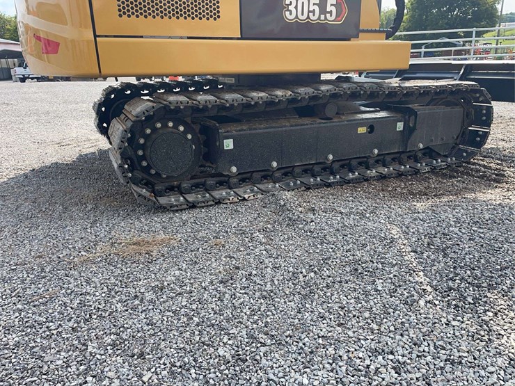 2025-caterpillar-305.5-image-13