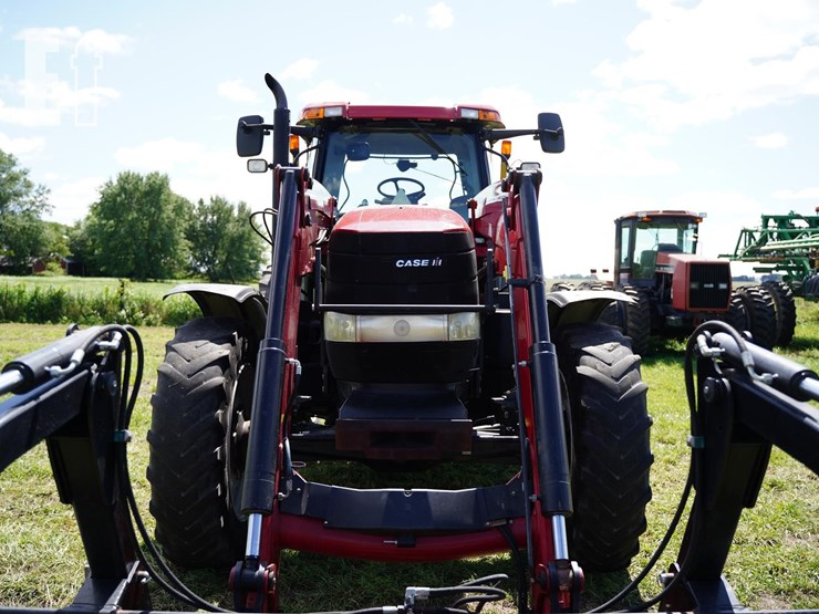 2012-case-ih-puma-185-image-16