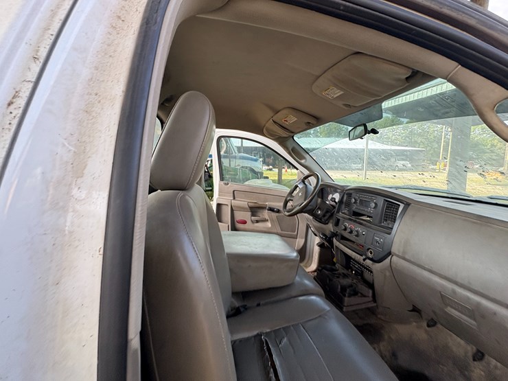 dodge-ram-2500-image-23
