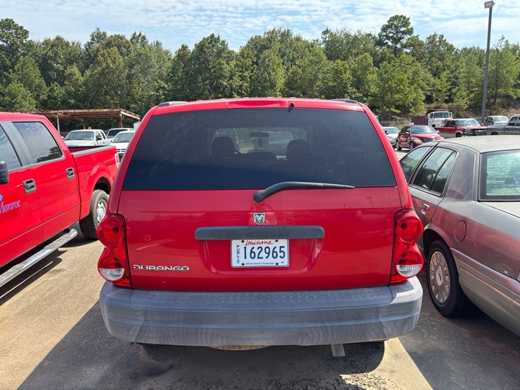 2004-dodge-durango-image-4