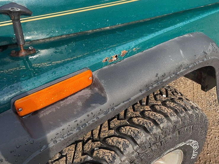1994-jeep-wrangler-image-12