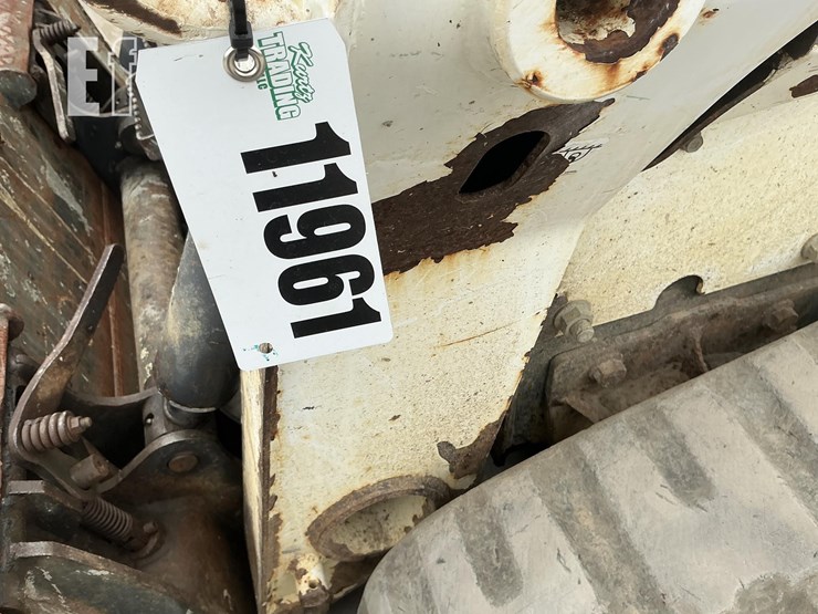 2012-bobcat-t750-image-21