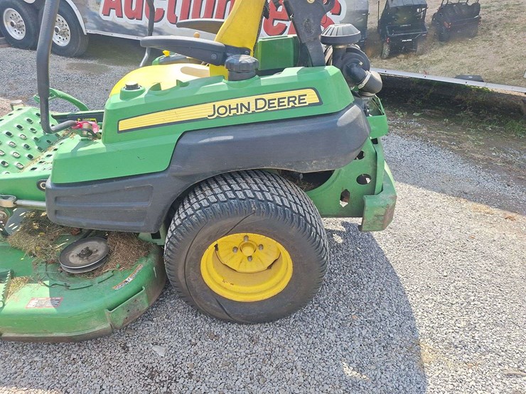 john-deere-7iron-image-3