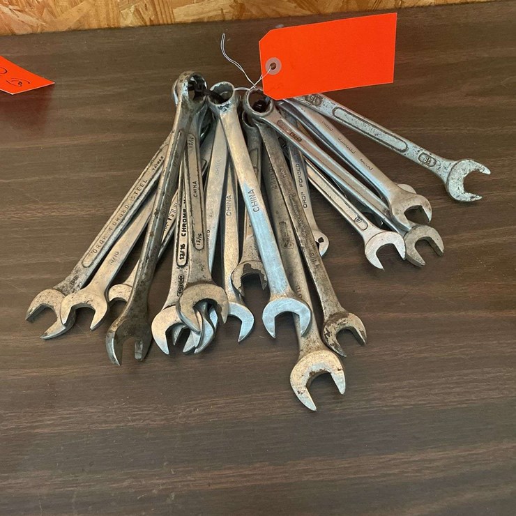 Lot of (20) Wrenches