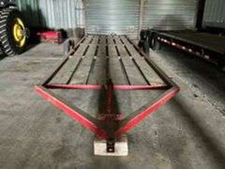 donahue-8’-x-28’-planter-trailer-image-3