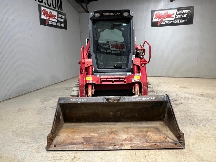 2023-takeuchi-tl12r2-image-8