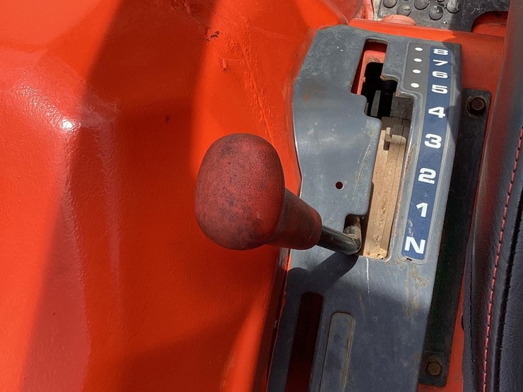 2000-kubota-l35-image-16