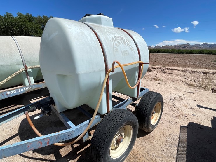 #9138-•-525-gallon-fertilizer-tank-image-9