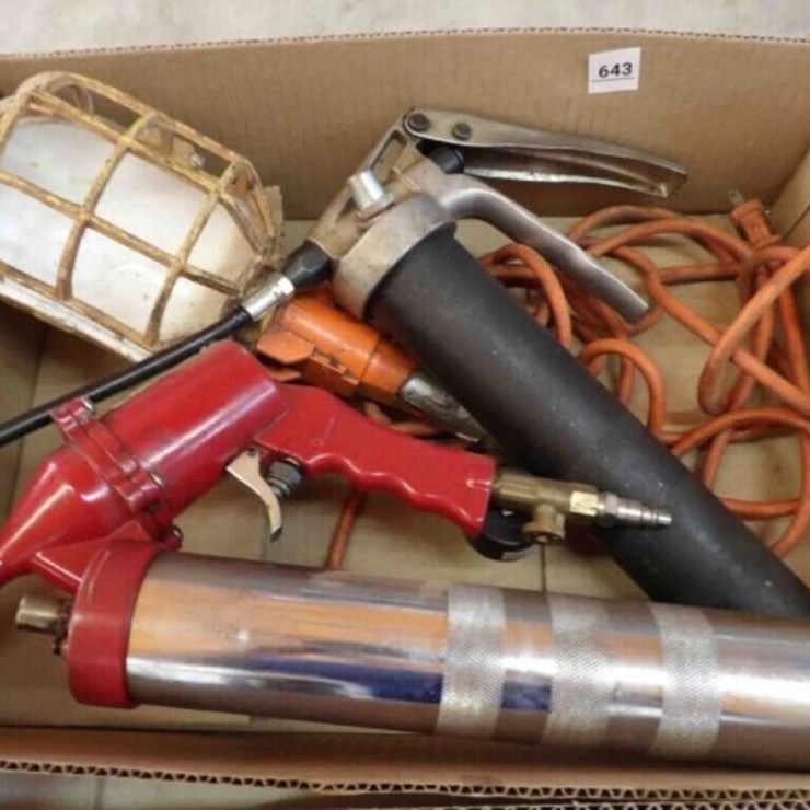 Grease Guns, Extension Cord Light