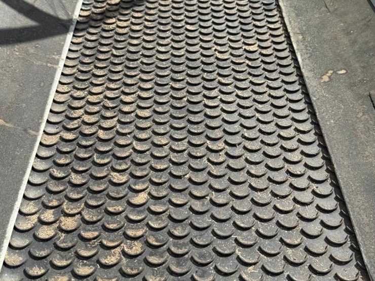 hutchinson-drive-over-conveyor-image-7