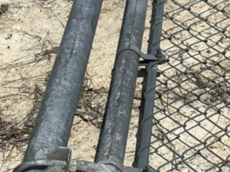 l3---chain-link-gate-image-10