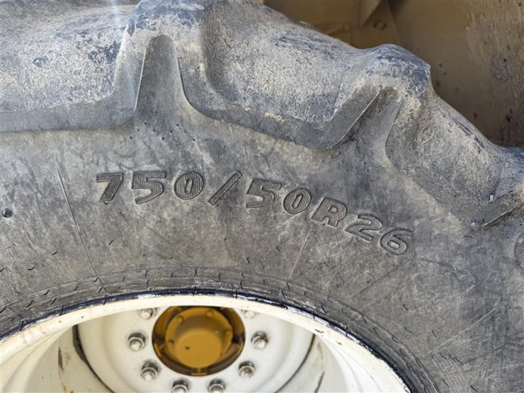 2005-john-deere-70-image-50
