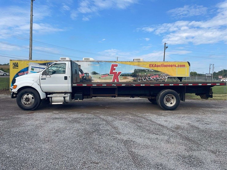 1999-ford-f650-xl-image-1