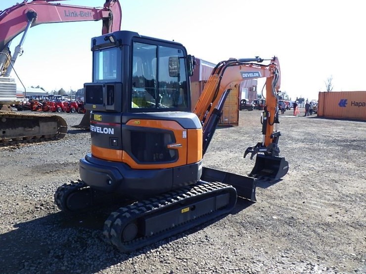 2024-doosan-dx35z-image-4