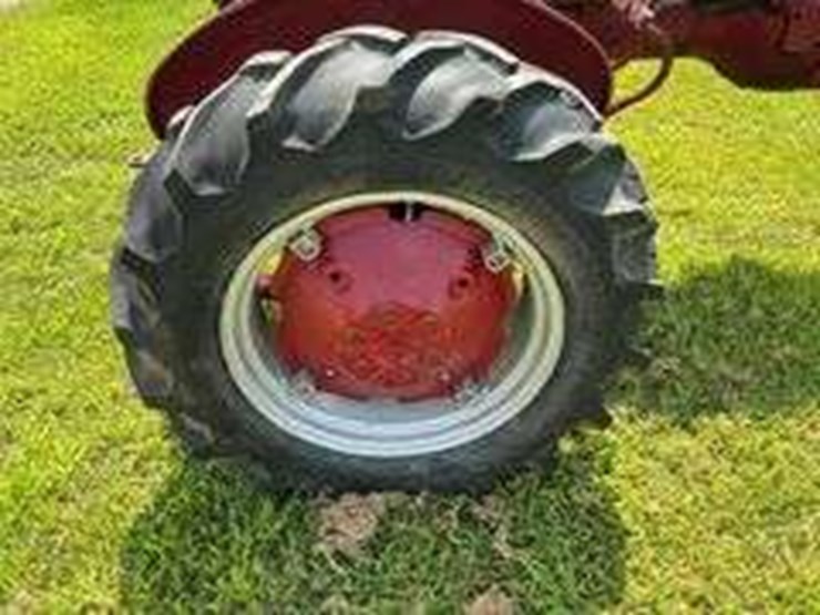ih-farmall-b,-gas,-nf,-pto,-belt-pulley-image-11