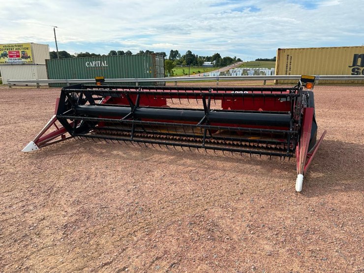 2003-case-ih-1020-image-2