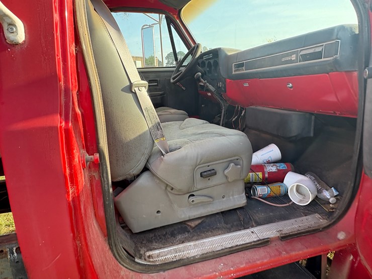 #80-•-#25029-•-inop-1987-gmc-c7-t/a-flat-bed-truck-vin:-1gdj7d1b9hv514155-image-34