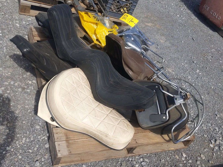 misc-harley-davidson-seats,-back-rest,-air-cover,-mirros,-headlight-assembly-image-1