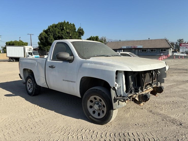 2007-chevrolet-silverado-1500-image-3