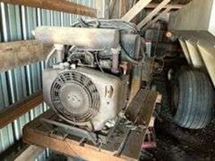 airco-225/200-amp,-wasp,-ac/dc-welder-&-generator-image-3
