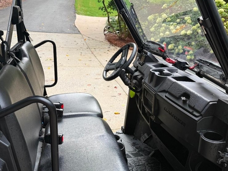 2023-polaris-ranger-1000-image-8