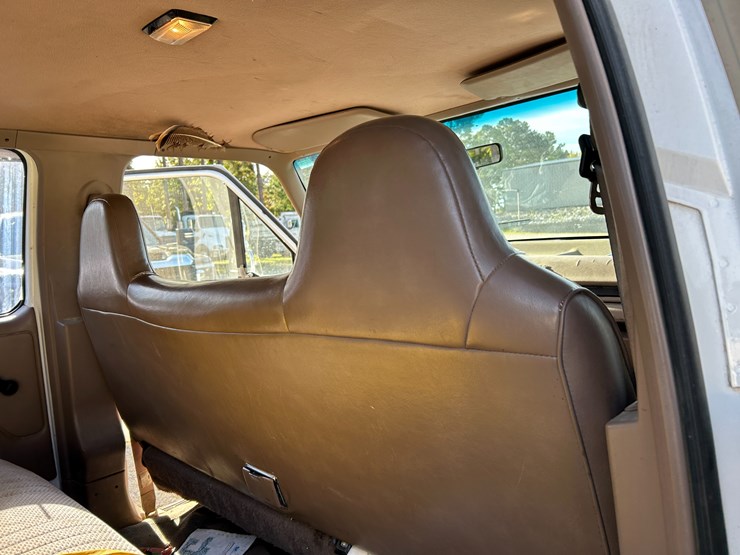 1997-ford-f350-image-42