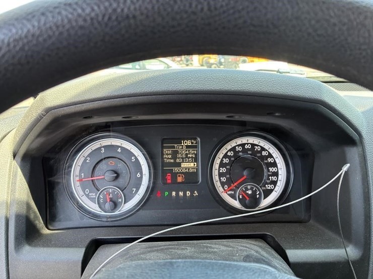2016-dodge-ram-1500-image-15